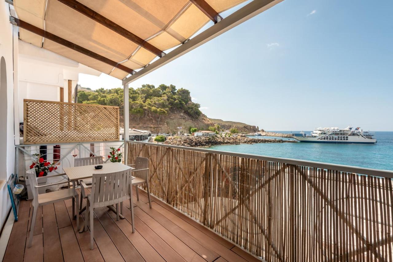Superb Apartments Kriaras Sea View In Sfakia Hóra Szfakíon Kültér fotó