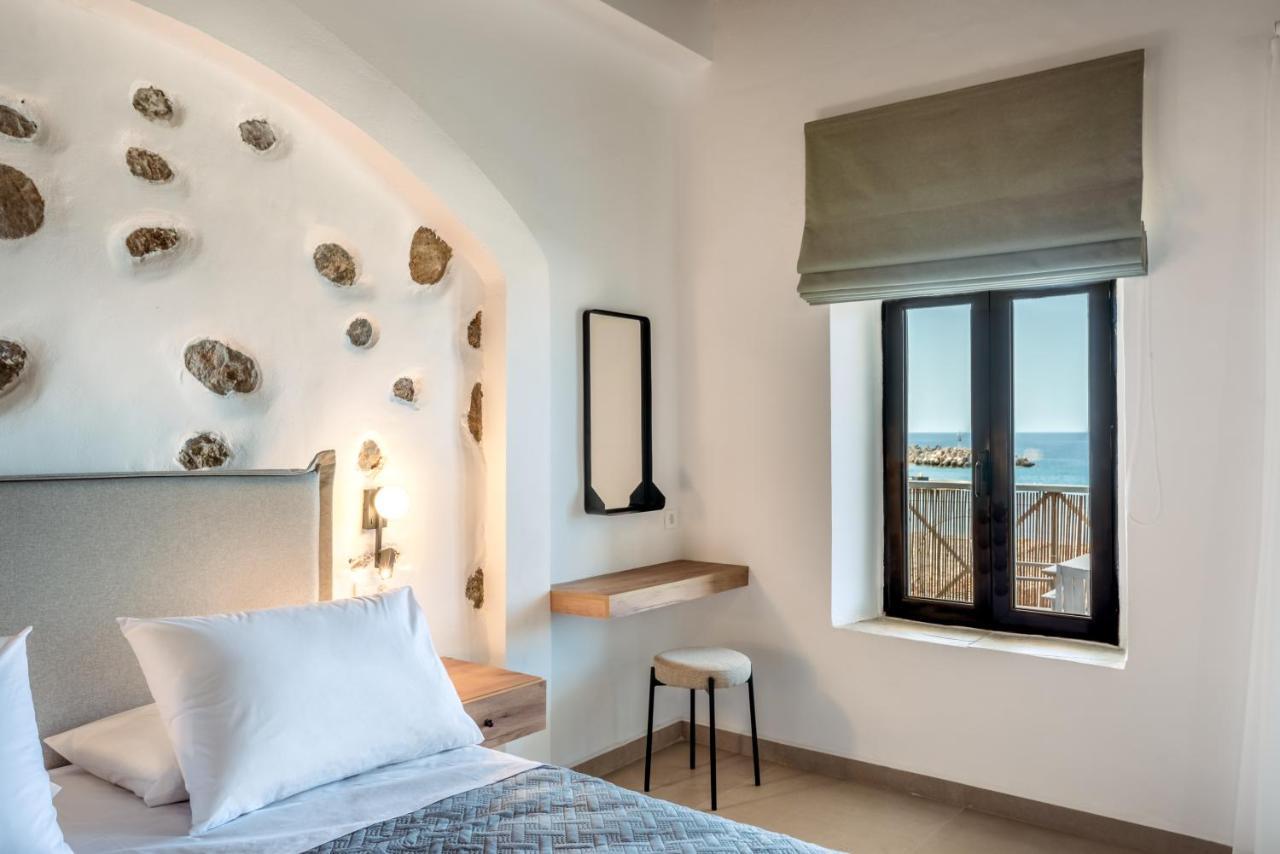 Superb Apartments Kriaras Sea View In Sfakia Hóra Szfakíon Kültér fotó