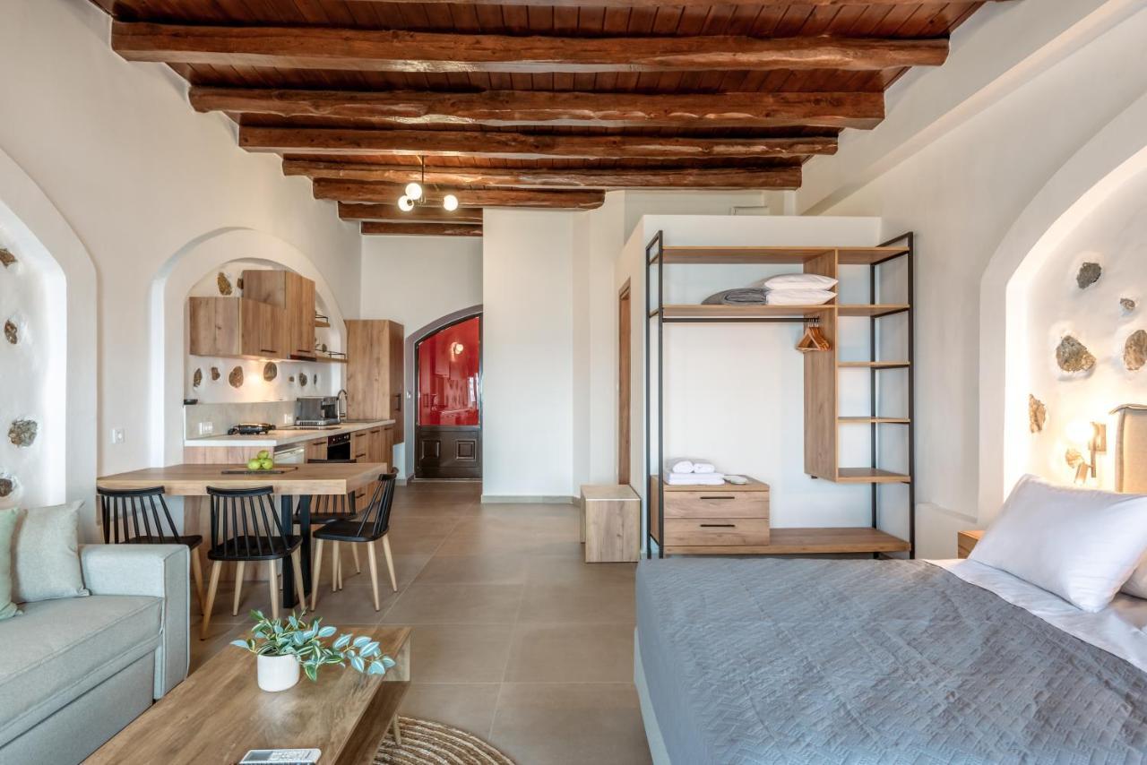 Superb Apartments Kriaras Sea View In Sfakia Hóra Szfakíon Kültér fotó